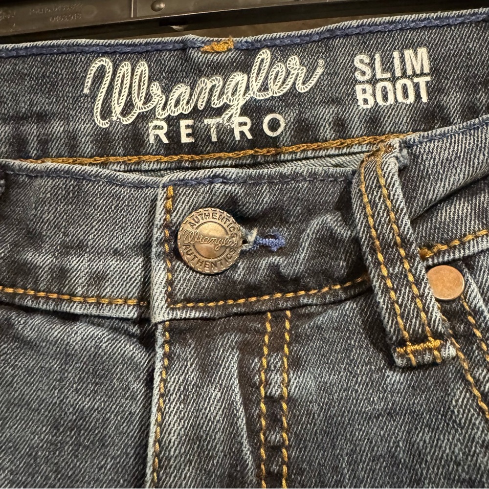 Wrangler Retro Slim Boot 29x32 - Picture 5 of 8